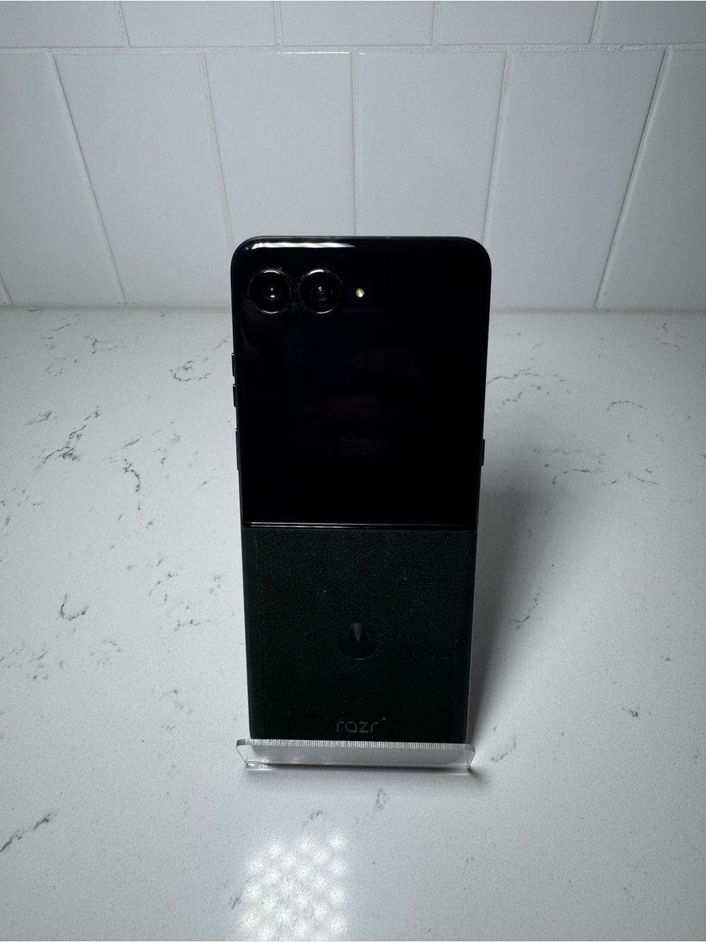 Motorola Razr Ultra 5G 512GB Unlocked Green (Pantone Scarab)